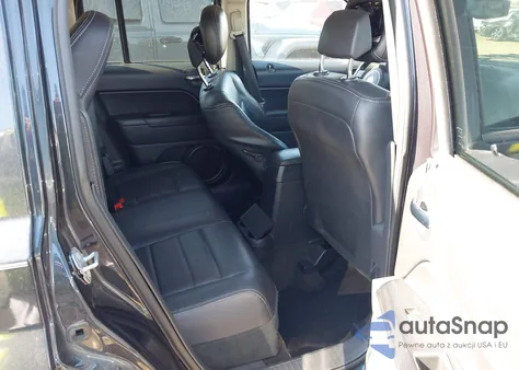 2016 Jeep Patriot High Altitude Edition z USA, uszkodzony, nr VIN 1C4NJPFA8GD589006